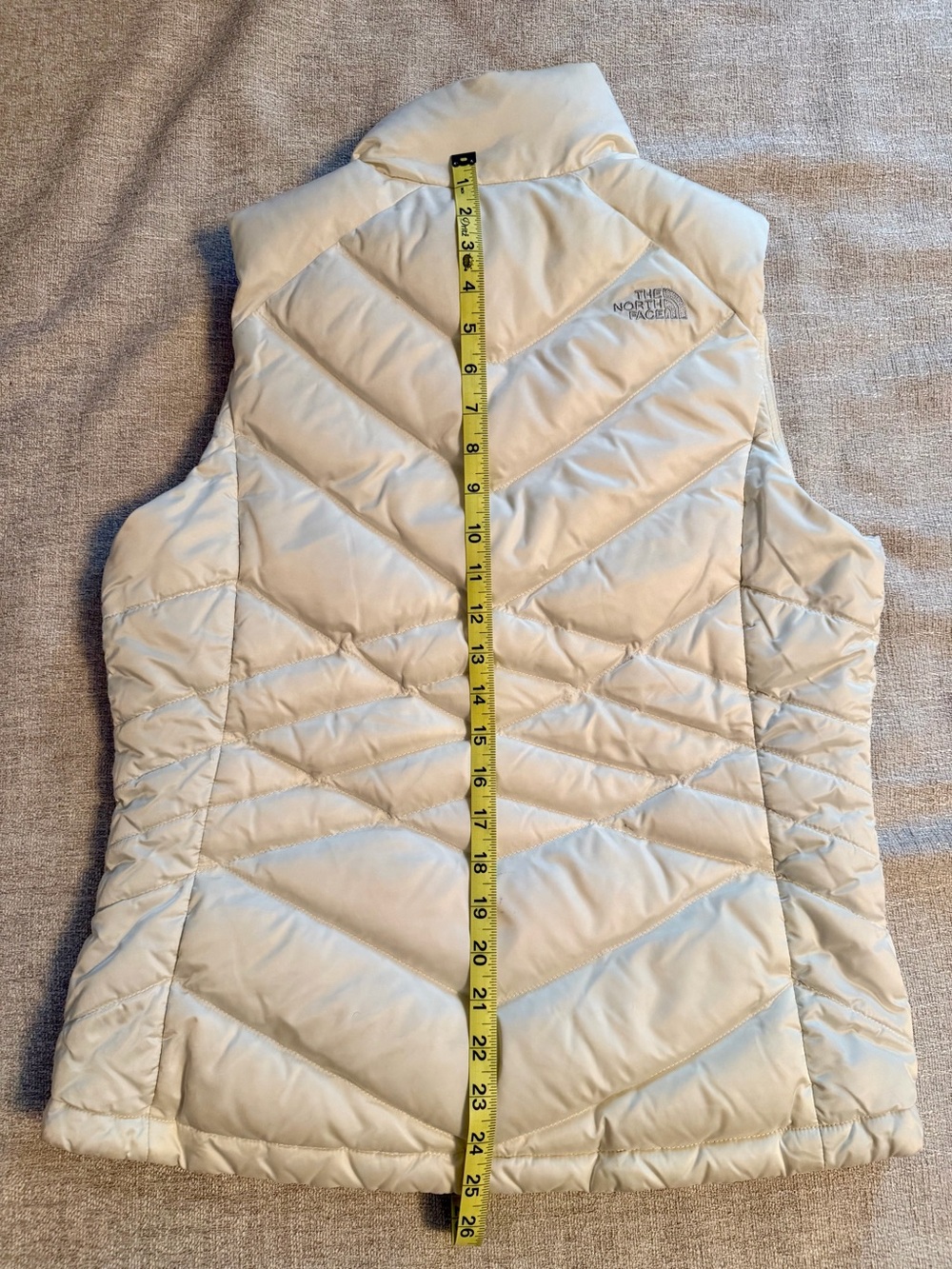 The North Face Women’s Cream Puffer Vest - Picture 5 of 5